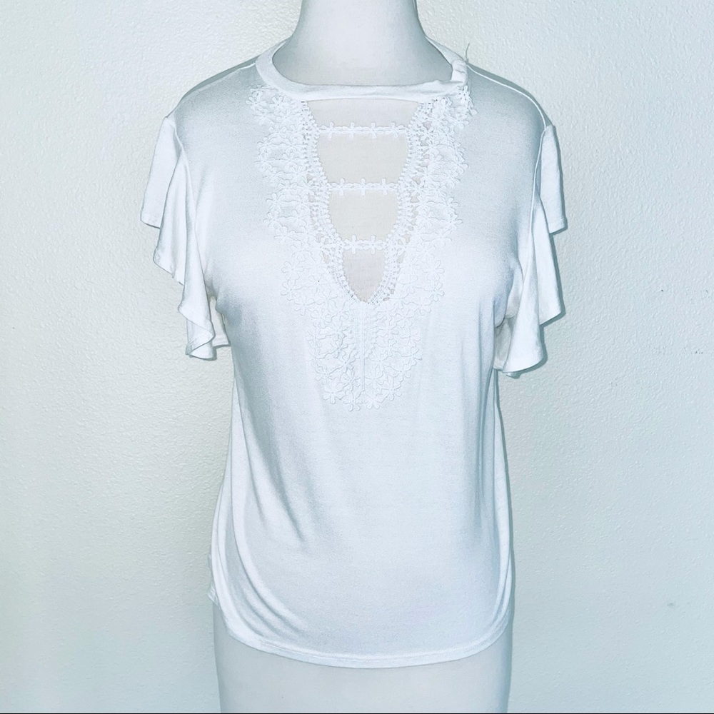 4/$25🛍Adara Lace Top